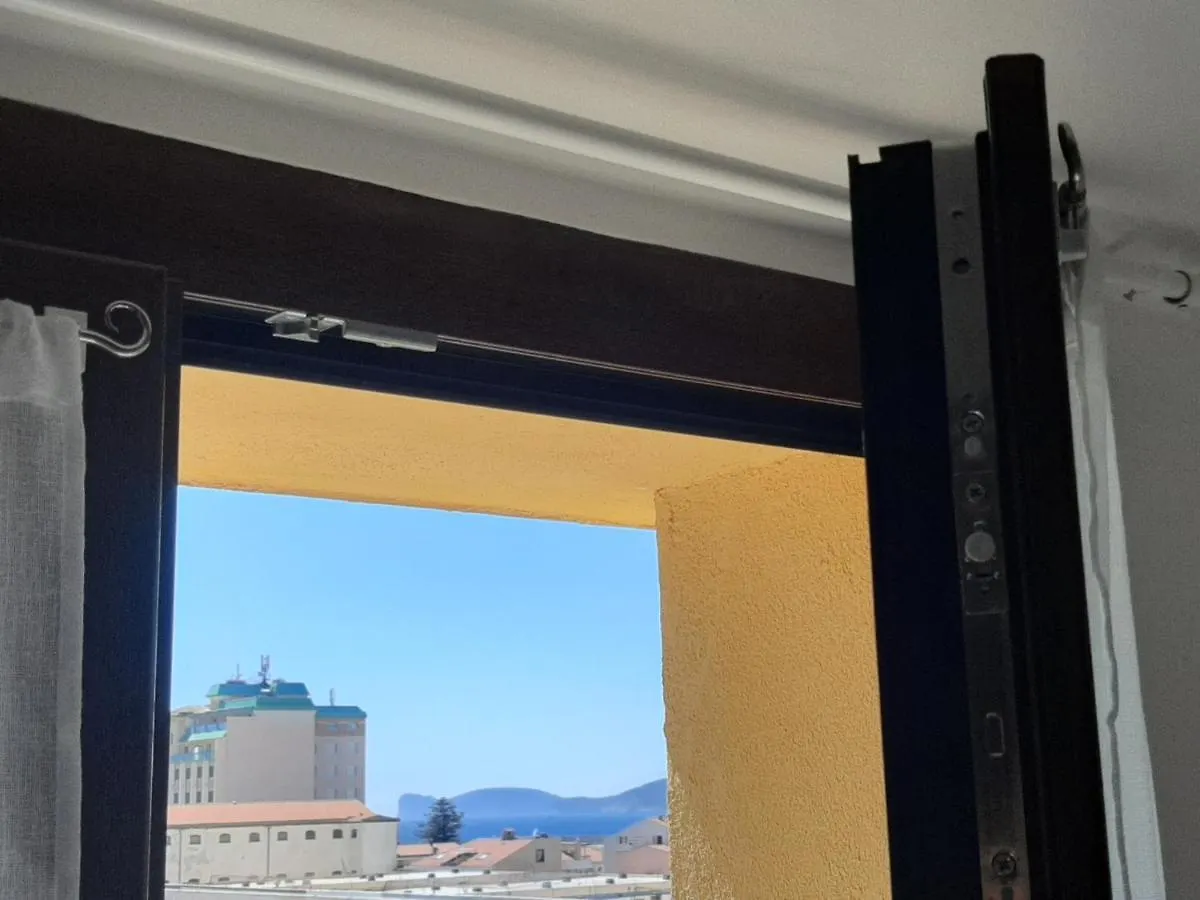Cuscino E Cappuccino B&B Alghero 2*,  Włochy